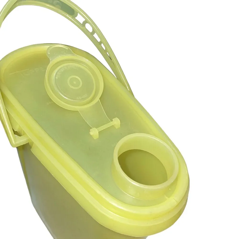 Tupperware 2 Qt Beverage Buddy Pitcher Lid Handle 587 510 Yellow Vintage